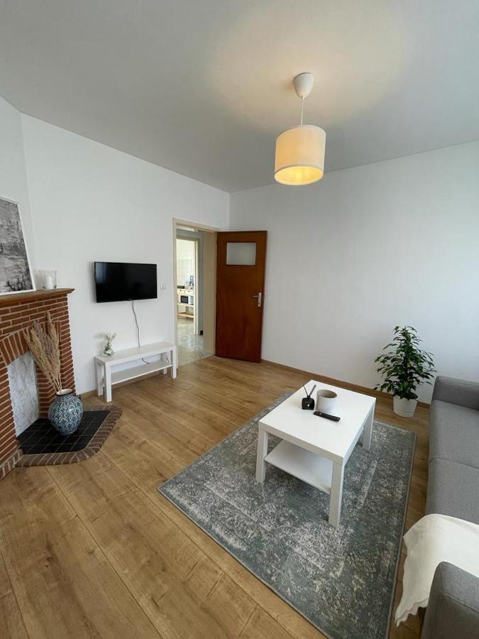 Dans Un Beau Quartier à Anderlecht Appartement *